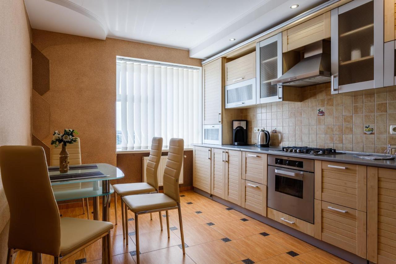Апартаменти Apartment *